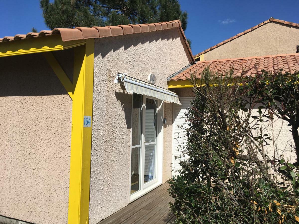 Residence Mes Amours D'Enfants - Les Villas Du Lac Сустон Екстериор снимка