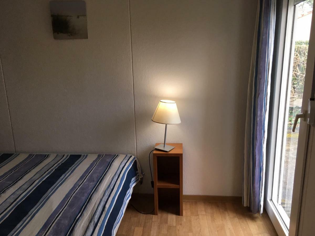 Residence Mes Amours D'Enfants - Les Villas Du Lac Сустон Екстериор снимка